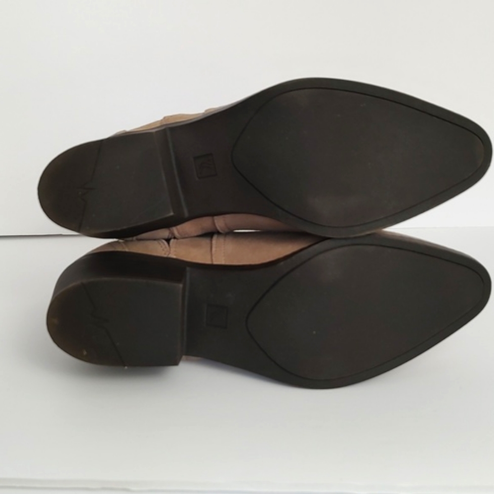 White Mountain Womens Leather/ Suede Upper /Ankle Boots/ Pull On/ Size 9.5 - Picture 7 of 9